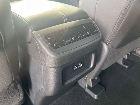 Used 2025 Nissan Pathfinder SV w/ Cargo Package image 13