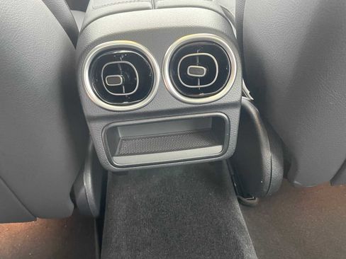 Certified 2025 Mercedes-Benz C 300 Sedan image 25