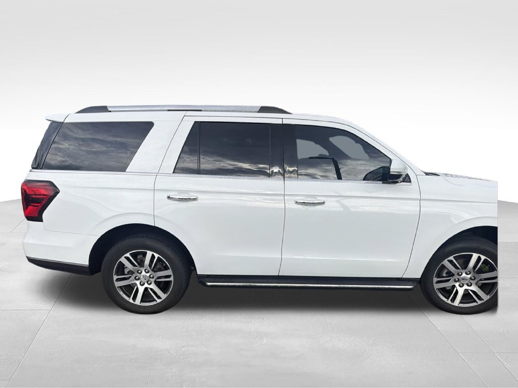 Used 2022 Ford Expedition Limited AWD/4WD image 22