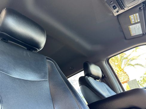 Used 2019 Ford F250 Lariat w/ Lariat Ultimate Package AWD/4WD image 17