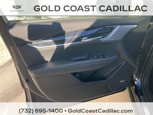 Certified 2022 Cadillac XT6 Premium Luxury w/ Technology Package image 19