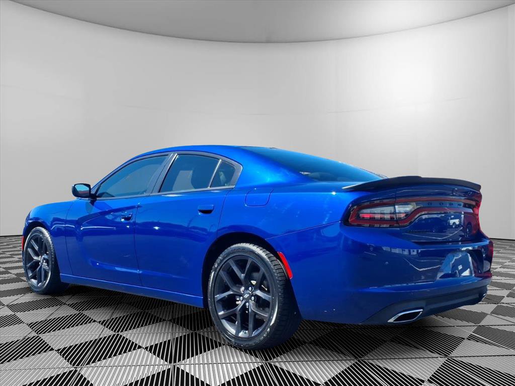 Used 2022 Dodge Charger SXT w/ Blacktop Package RWD image 25
