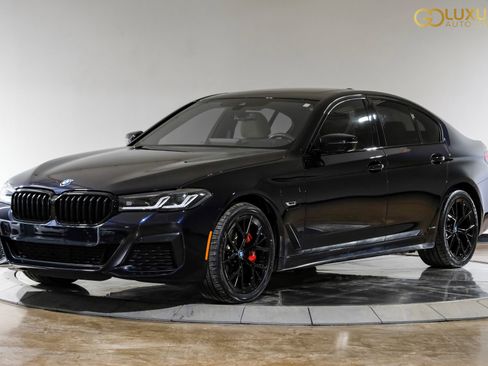 Used 2023 BMW 530e 530e iPerformance w/ M Sport Package image 8