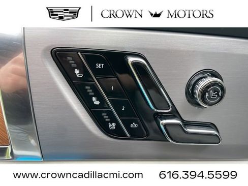 New 2026 Cadillac Vistiq Luxury w/ LPO, Floor Liner Package image 20