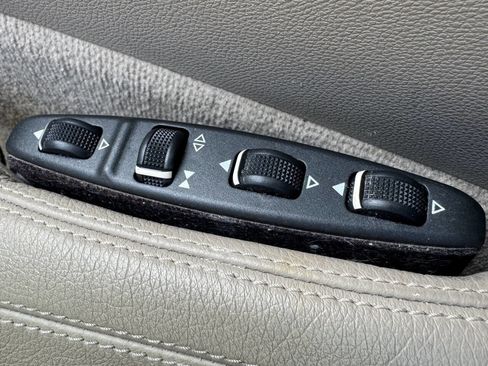 Used 2013 Mercedes-Benz E 350 Coupe w/ Premium 1 Pkg image 18