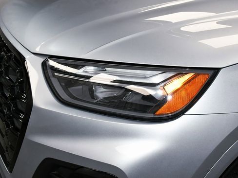 Used 2023 Audi SQ5 Premium Plus w/ Premium Plus Package image 88