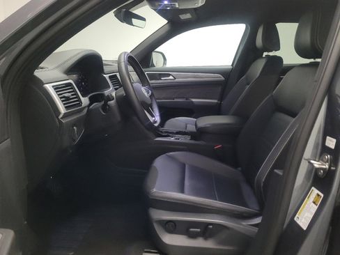 Used 2023 Volkswagen Atlas Cross Sport SE w/ Black Wheel Package FWD image 17