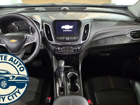 Used 2024 Chevrolet Equinox Premier image 25