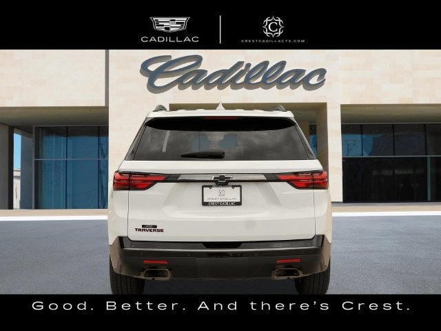 Used 2022 Chevrolet Traverse Premier w/ Redline Edition FWD image 4