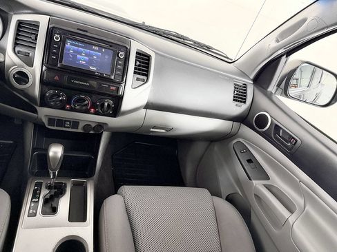 Used 2015 Toyota Tacoma 4x4 Double Cab w/ TRD Sport Package image 47
