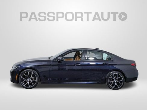 Certified 2022 BMW 530i xDrive w/ M Sport Package image 2