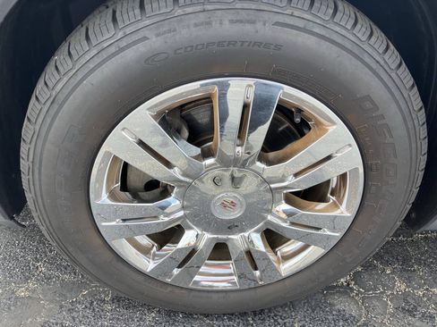Used 2016 Cadillac SRX Luxury w/ Driver Awareness Package AWD/4WD image 30
