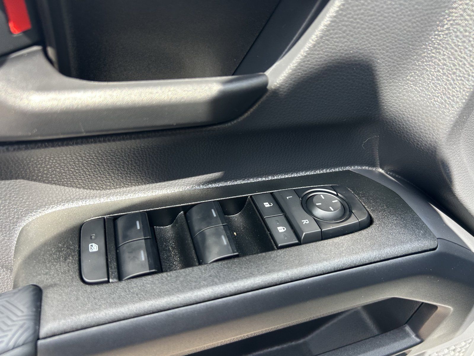 Used 2026 Toyota 4Runner SR5 AWD/4WD image 29