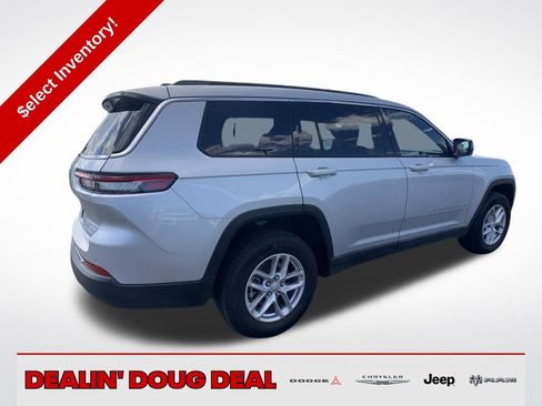 New 2025 Jeep Grand Cherokee L Laredo w/ Luxury Tech Group I image 8