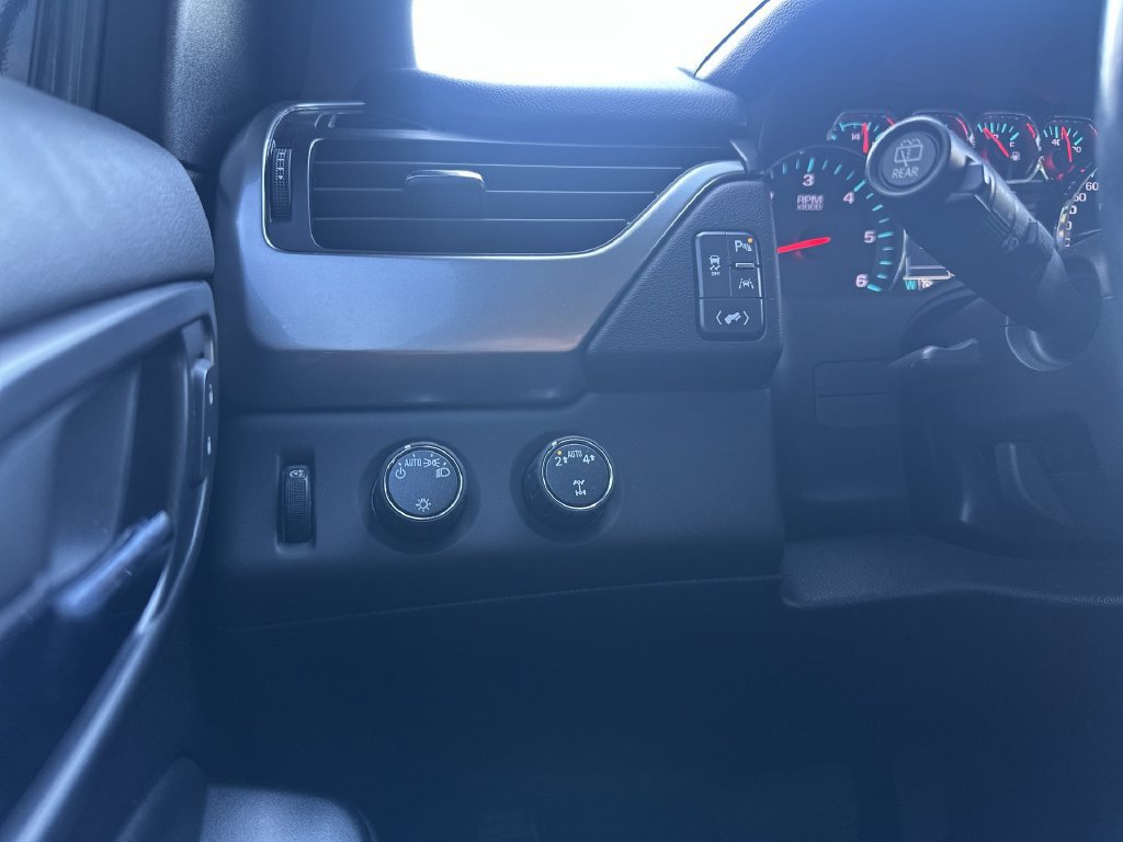Certified 2019 Chevrolet Tahoe LT AWD/4WD image 17
