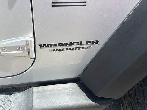 Used 2011 Jeep Wrangler Unlimited Sport image 36