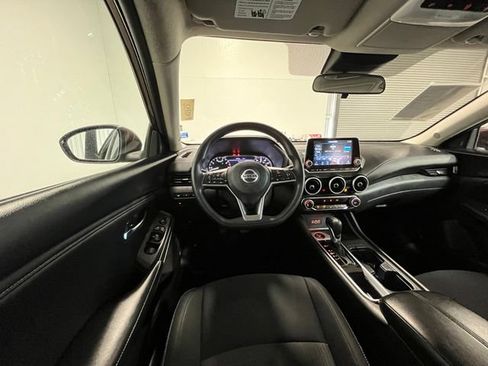 Used 2023 Nissan Sentra SV FWD image 19
