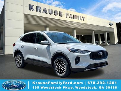 New 2025 Ford Escape SE w/ Class II Trailer Tow Package