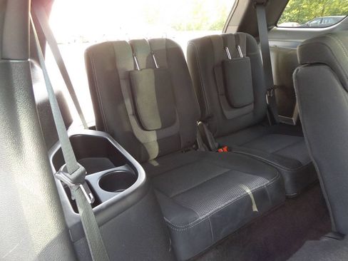 Used 2016 Ford Explorer XLT AWD/4WD image 26
