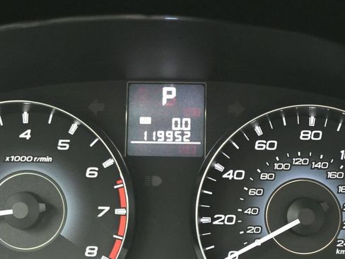 Used 2011 Subaru Outback 2.5i Limited AWD/4WD image 18