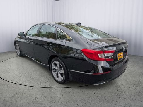 Certified 2018 Honda Accord EX-L image 4