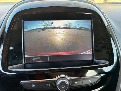 Used 2022 Chevrolet Spark LT image 21