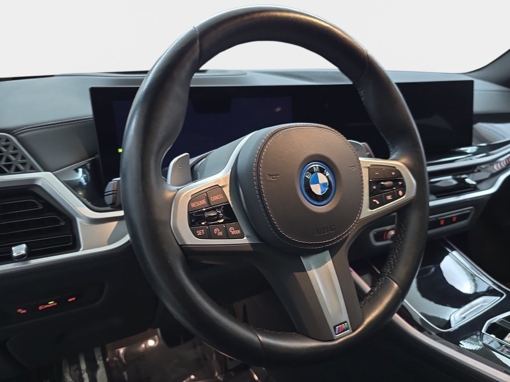 Used 2024 BMW X5 xDrive50e w/ M Sport Package AWD/4WD image 19