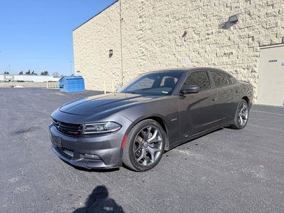 Used 2016 Dodge Charger R/T w/ Plus Group