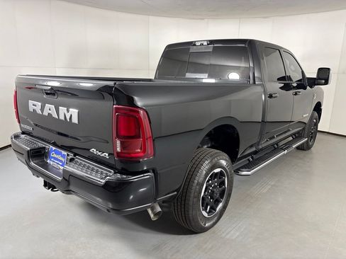 Used 2025 RAM 2500 Laramie w/ Towing Technology Group AWD/4WD image 8