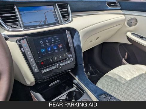 Used 2019 INFINITI QX50 Essential w/ Sensory Package FWD image 22