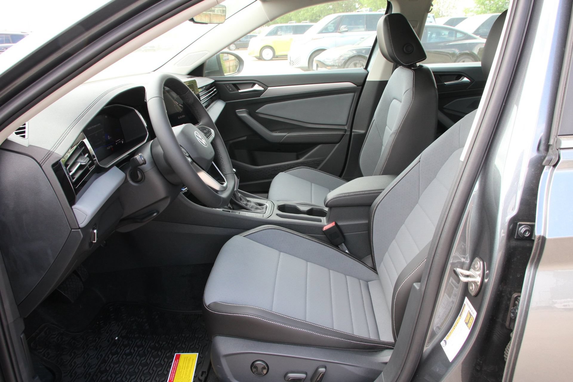 Certified 2026 Volkswagen Jetta SE FWD image 10