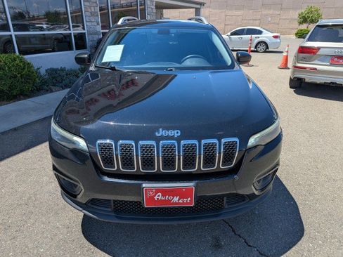 Used 2019 Jeep Cherokee Latitude w/ Popular Appearance Group AWD/4WD image 7