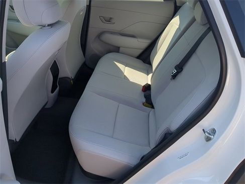 New 2026 Hyundai Kona SE image 23