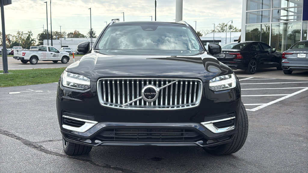 Certified 2024 Volvo XC90 T8 Plus AWD/4WD image 32