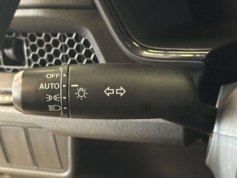 Used 2024 Honda CR-V EX image 25