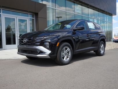 New 2025 Hyundai Tucson SE