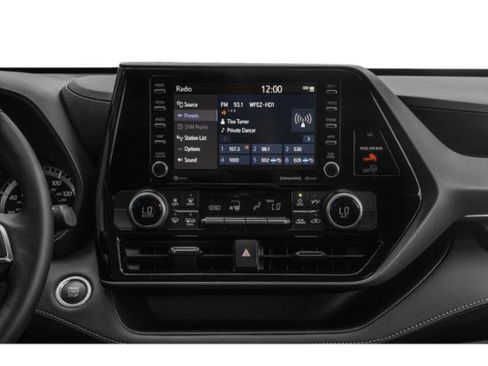 Used 2021 Toyota Highlander LE image 10
