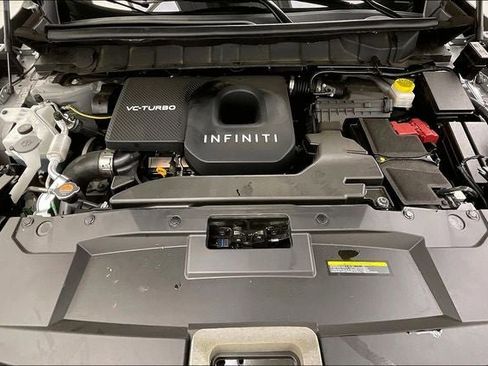 Certified 2025 INFINITI QX60 Luxe image 30