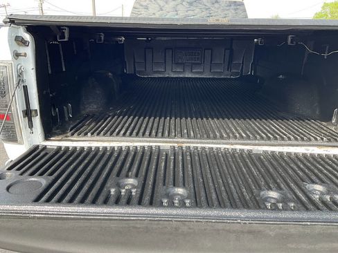 Used 2017 RAM 2500 Tradesman image 19