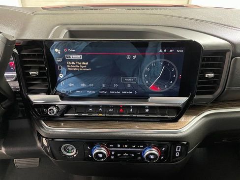 Used 2023 GMC Sierra 1500 Elevation image 16