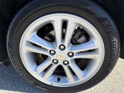 Used 2018 Chevrolet Cruze LT w/ Convenience Package image 34