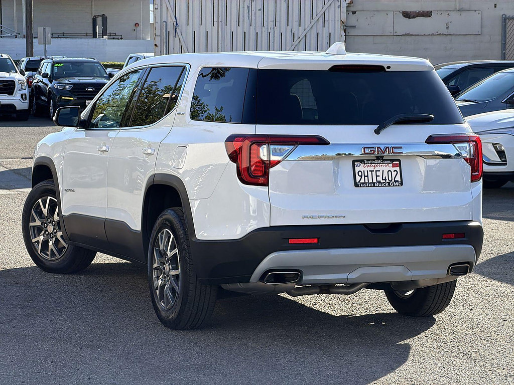 Used 2023 GMC Acadia SLE FWD image 7
