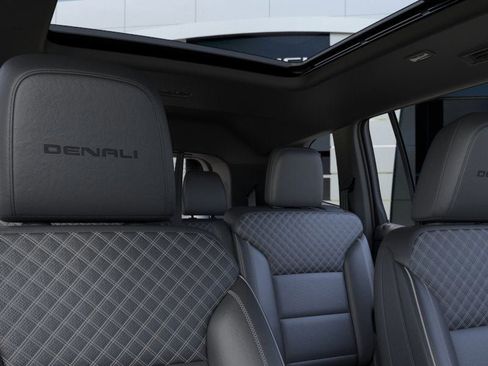 New 2026 GMC Acadia Denali w/ Super Cruise Package image 24