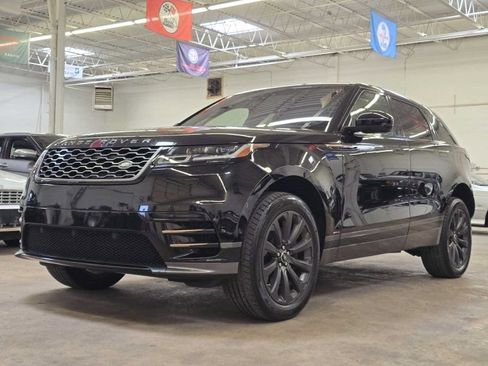 Used 2018 Land Rover Range Rover Velar R-Dynamic SE AWD/4WD image 16