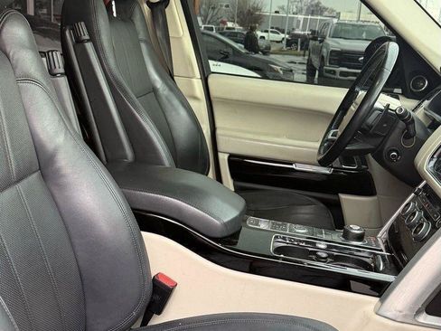 Used 2013 Land Rover Range Rover HSE AWD/4WD image 16