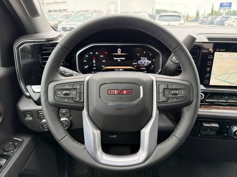 New 2026 GMC Sierra 1500 Elevation w/ X31 Off-Road Package AWD/4WD image 10