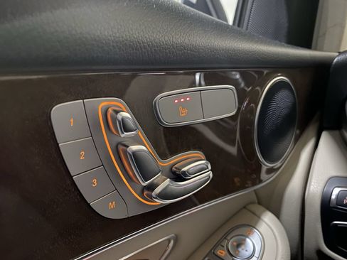 Certified 2018 Mercedes-Benz GLC 300 image 10