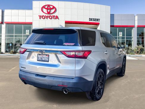 Used 2019 Chevrolet Traverse LS w/ LPO, Blackout Package FWD image 6