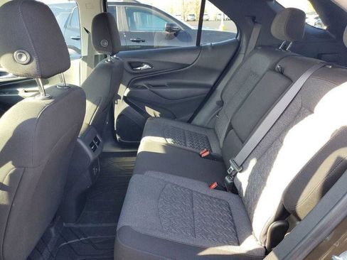 Used 2023 Chevrolet Equinox LT image 27