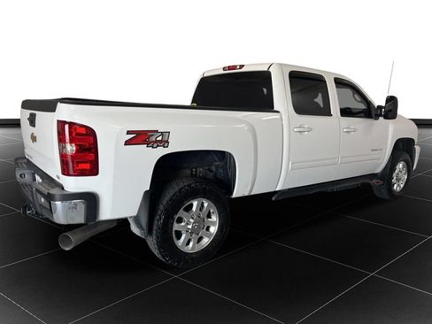 Used 2013 Chevrolet Silverado 3500 LTZ w/ LTZ Plus Package AWD/4WD image 5